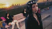 Torna Anna, "Million dollar babe"