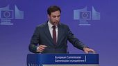 Ue, "Su TikTok minori a rischio"