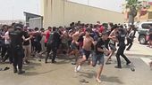 Assalto a Ceuta, emergenza migranti