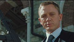 Corsa a tre per il nuovo 007