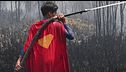 Così "Superman" sfida gli incendi