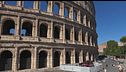 Cade dal Colosseo, muore operaio