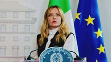 Basta fake, Meloni deposita la voce
