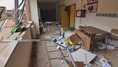 Marsala, dentro la scuola distrutta