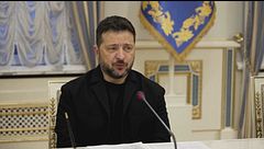 Trump scarica Zelensky, "fa male"