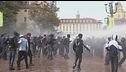 Scontri ai cortei degli studenti