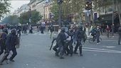 Studenti e gilet, Francia in fiamme