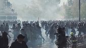 Spari a Parigi, la Francia si blinda