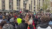 Francia, scontri a Parigi e Lione