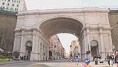 Nel ventre del ponte monumentale di Genova