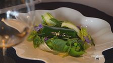Cucina fine-dining ed erbe spontanee