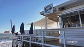 Ristorante sulla spiaggia sul litorale romano