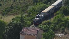 Viaggiare sul trenino verde della Sardegna