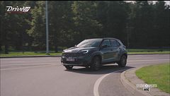 Toyota Yaris Cross si rinnova, bassi consumi e aggiornamenti estetici