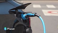 La benzina è cara e l'elettrico corre