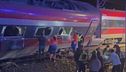Treni deragliano in Spagna, morti, feriti e passeggeri intrappolati