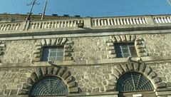 La bici giù dai Murazzi di Torino, scarcerata dopo tre anni, "ha capito"