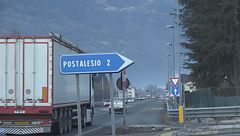 Sono in 600, over 70 e in un borgo a 400 metri di quota senza un negozio aperto