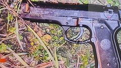 L'alt e la pistola a salve, pusher ucciso durante un controllo antidroga