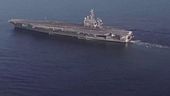 La più grande portaerei del mondo va verso il Medio Oriente