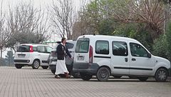 Violenza di stato sulla famiglia del bosco, ecco il pugno di ferro del tribunale