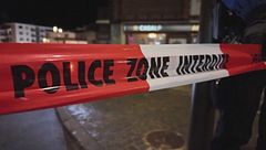 "Aiuto agente, questa ragazza brucia", "non è compito nostro"