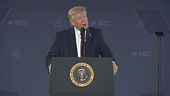 Tra aperture e minacce, pressing Trump, "resa o sarà l'inferno"