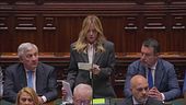 "Né rimpasto né dimissioni, non scappo e vi sfido sulla politica vera"