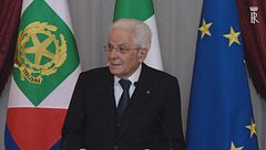 Mattarella e il potere, "può inebriare, serve autoironia"