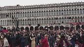 Niente trombette, fumogeni e coriandoli, la "stretta" sulle feste di laurea