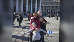 "La madre e la figlia curate con le flebo in casa da un amico"