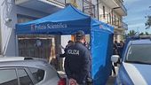 Avvelenate con la ricina, la scientifica nella casa del delitto