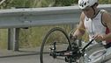 Sull'altare i suoi atleti e la handbike, folla fuori dalla chiesa