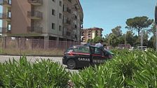 I cadaveri di due donne trovati in un cantiere, orrore e giallo a Napoli