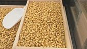 Piccoli, fatti a mano, a caro prezzi, tortellini artigianali a 59 euro al kg