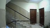 Napoli, sopralluogo dei ladri nei palazzi a mappare serrature