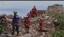 Venezuela, si scava dopo 100 ore, "donna risponde da sotto le macerie"