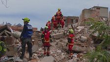 Venezuela, si scava dopo 100 ore, "donna risponde da sotto le macerie"