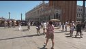 Due commesse aggredite, Cipriano chiude la "Bottega" a Venezia