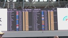Sciopero del trasporto aereo, voli annullati e passeggeri a terra