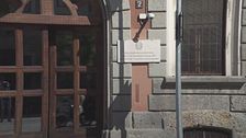 Prima promette di rifarlo, ora invece perde la memoria