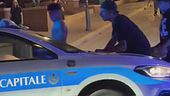 Si scagliò contro gli agenti al Colosseo, espulso egiziano