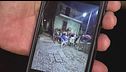 Tavoli e sedie sotto casa per la pizza tra amici, stop dei carabinieri