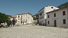Villa Santa Lucia degli Abruzzi incoronato borgo dei pensionati