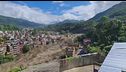 La montagna d'acqua di sei piani tra Tibet e Nepal