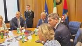 Vertice di governo, stop a Schengen per altri 15 giorni