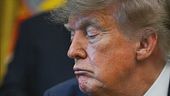 Rivoluzione tricologica di Trump, via il ciuffo blorange