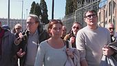 Ilaria Salis si scaglia contro la prof accoltellata da un suo studente