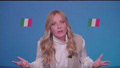 Meloni: "L'Italia non è più il campo profughi dell'Europa e io ne sono orgogliosa"