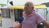 Multato il volontario di 87 anni che pulisce la spiaggia